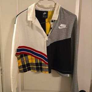 NIKE Women Sportswear Long Sleeve Polo Crop Top MULTICOLOR